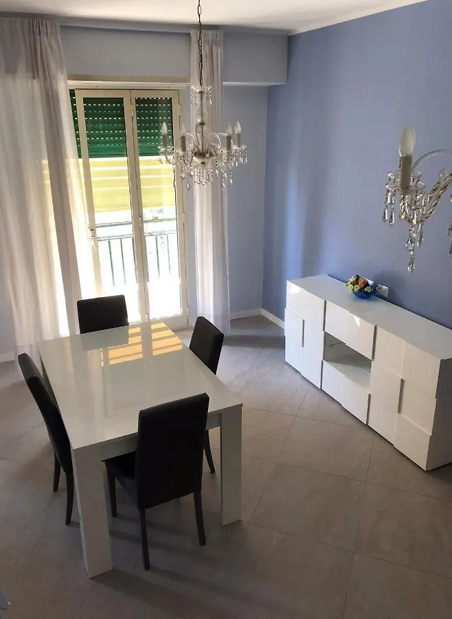 Apartament Furio Camillo Luminoso Rzym