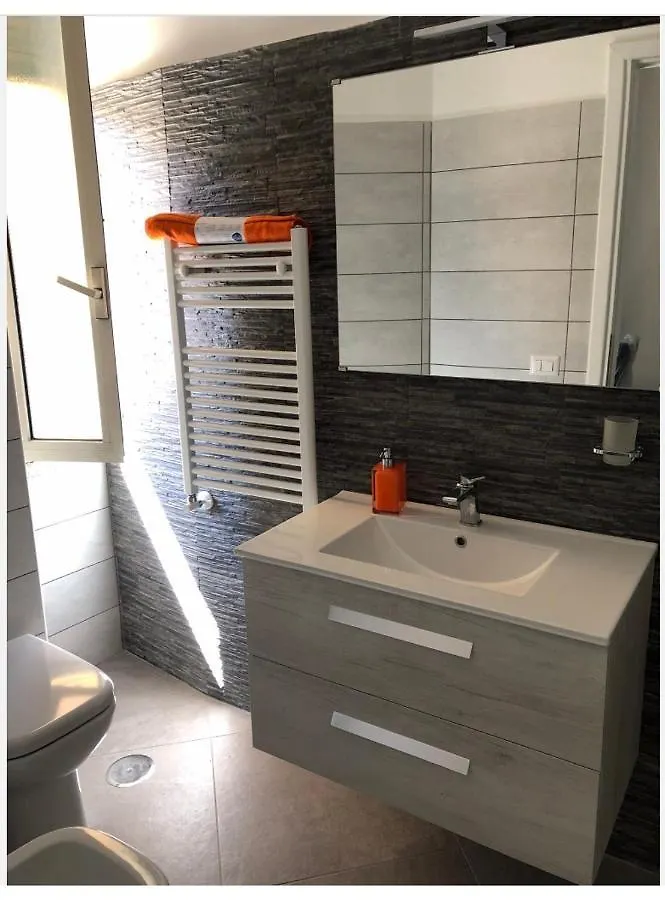 Apartament Furio Camillo Luminoso Rzym 0*,  Włochy